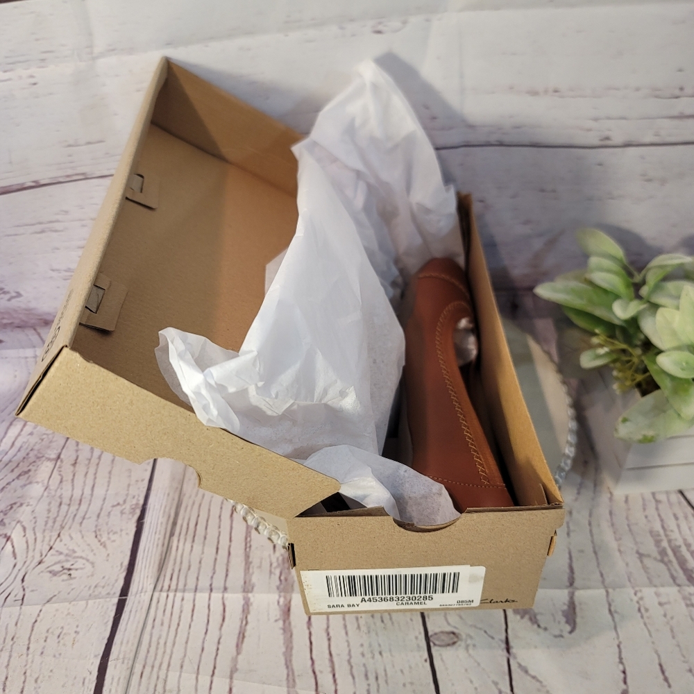 Clarks Collection Sara Bay Ballet Flats -Caramel- Brand New in Box - Picture 12 of 15